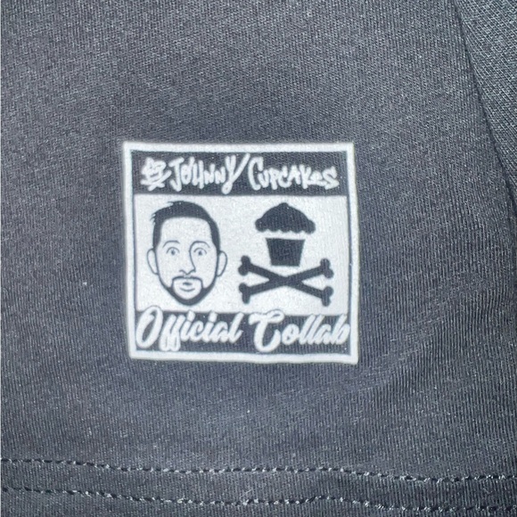 Johnny Cupcakes Biggie Collab T-Shirt Size Large New Never Worn!!!! 100% cotton - Picture 3 of 4